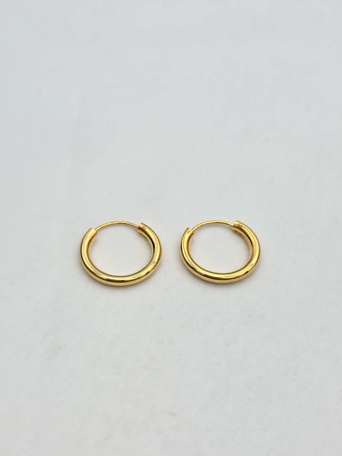 SILVER GOLD PLATED HOOPS GP144