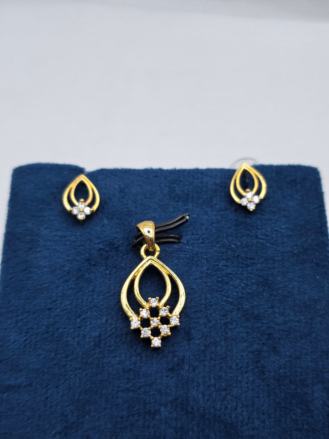 SILVER GOLD PLATED PENDANT SET GP035